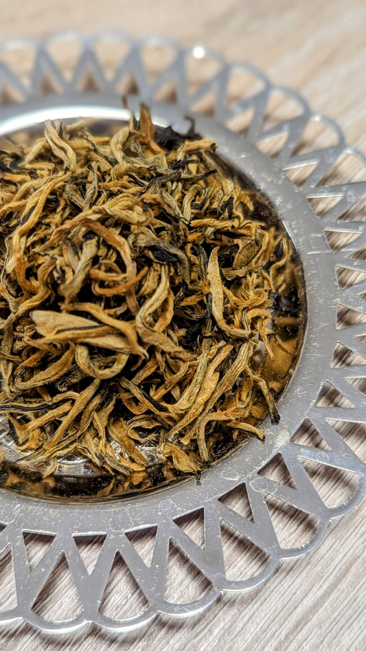 Jin Jun Mei "golden eyebrows" - Chinese black Tea | Черен чай