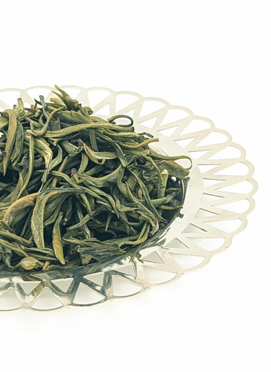 Green needle - green tea made only from tea buds