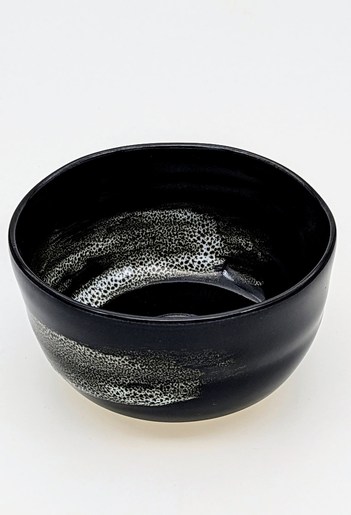 Matcha Bowl 1 - керамика от каменинови изделия, производствен район Shigaraki-yaki